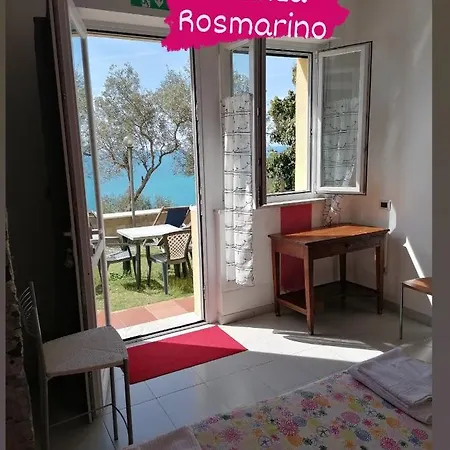 Auberge de jeunesse Perla Del Levante *