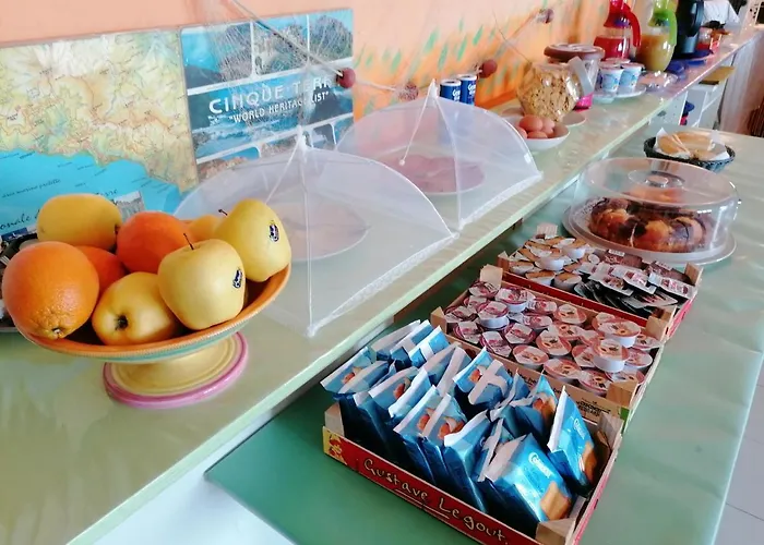 Perla Del Levante Vandrerhjem Framura