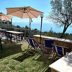 Hostel Perla Del Levante