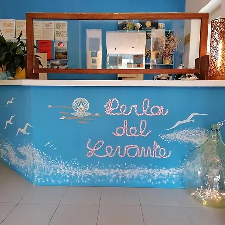 Perla Del Levante *