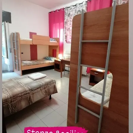 Hostel Perla Del Levante