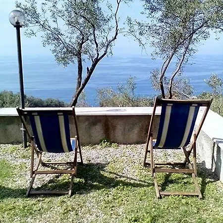 אכסניה Perla Del Levante *