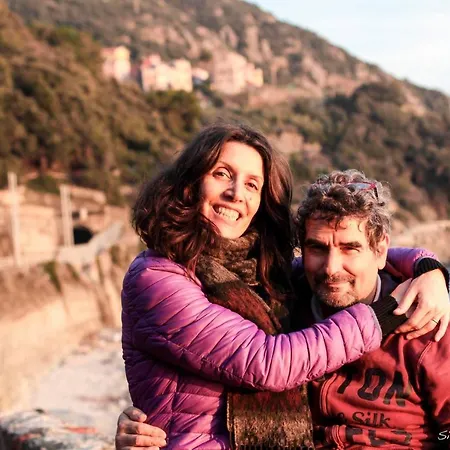 Hostel Perla Del Levante *