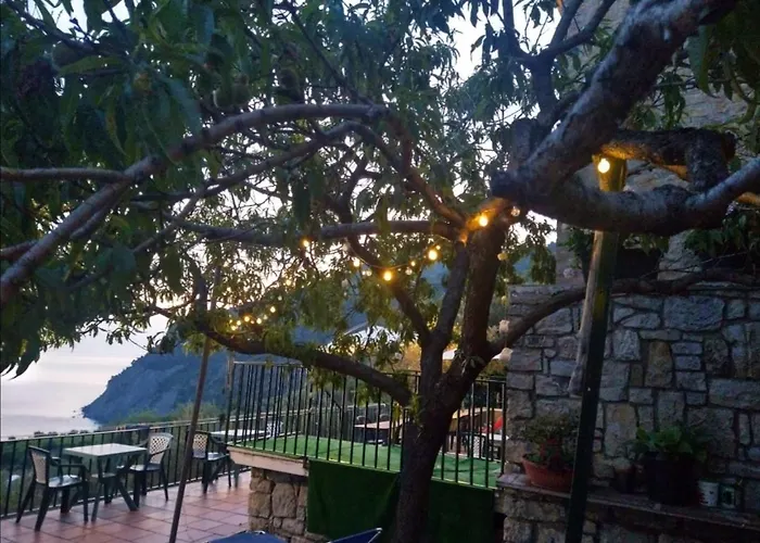 Perla Del Levante * Framura