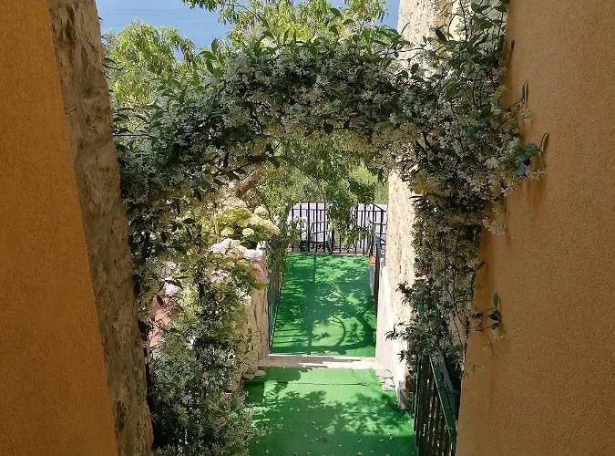 Perla Del Levante * Framura