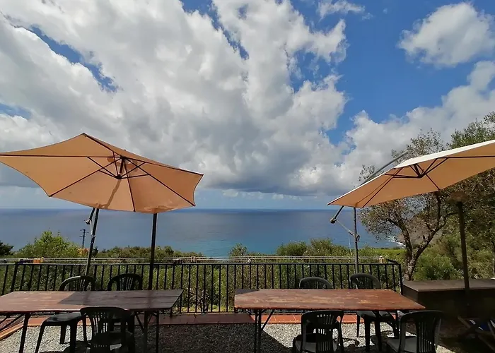 Perla Del Levante Auberge de jeunesse