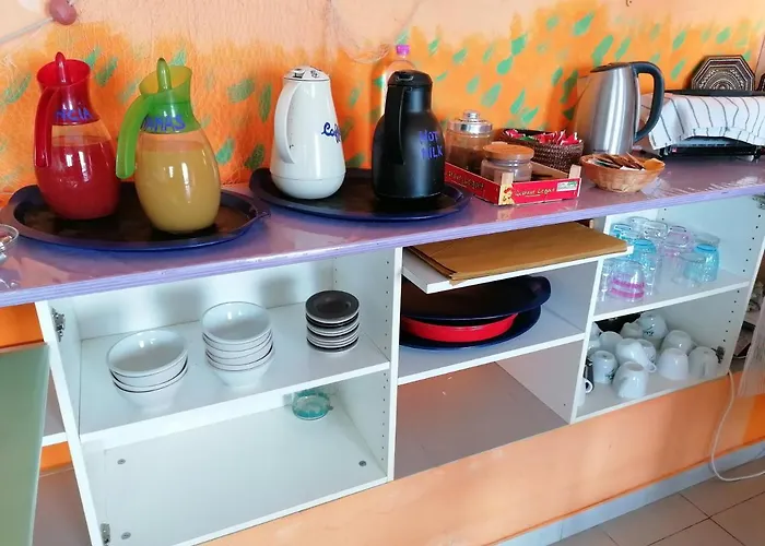 Perla Del Levante Auberge de jeunesse *