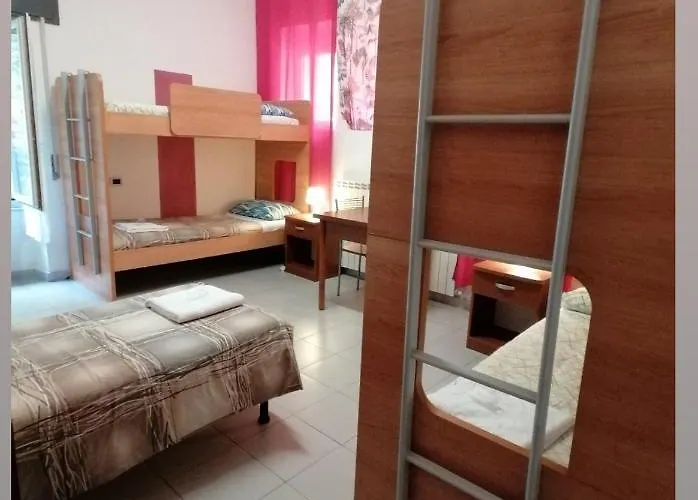 Auberge de jeunesse Perla Del Levante